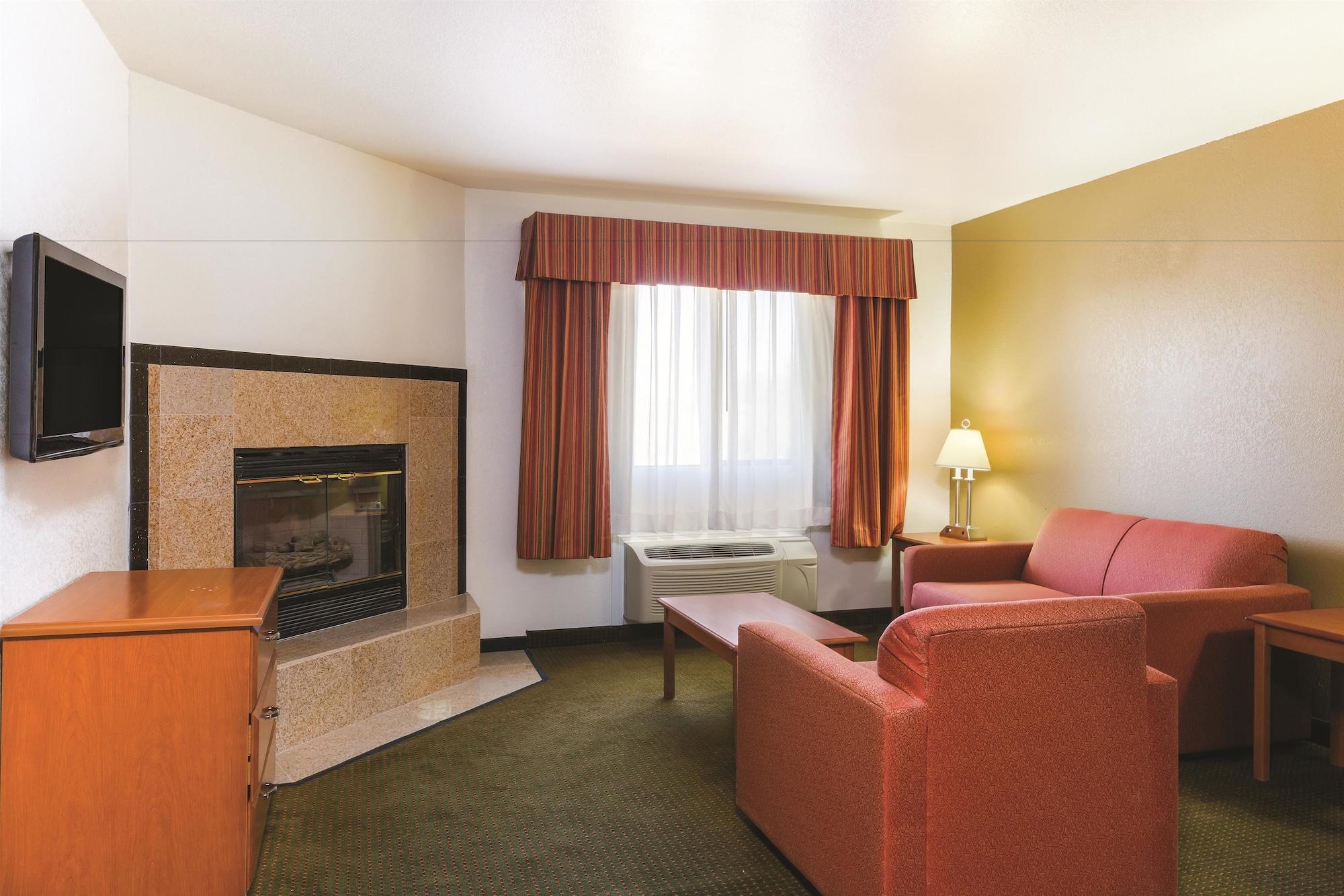 Hotel Baymont By Wyndham Tehachapi Exteriér fotografie