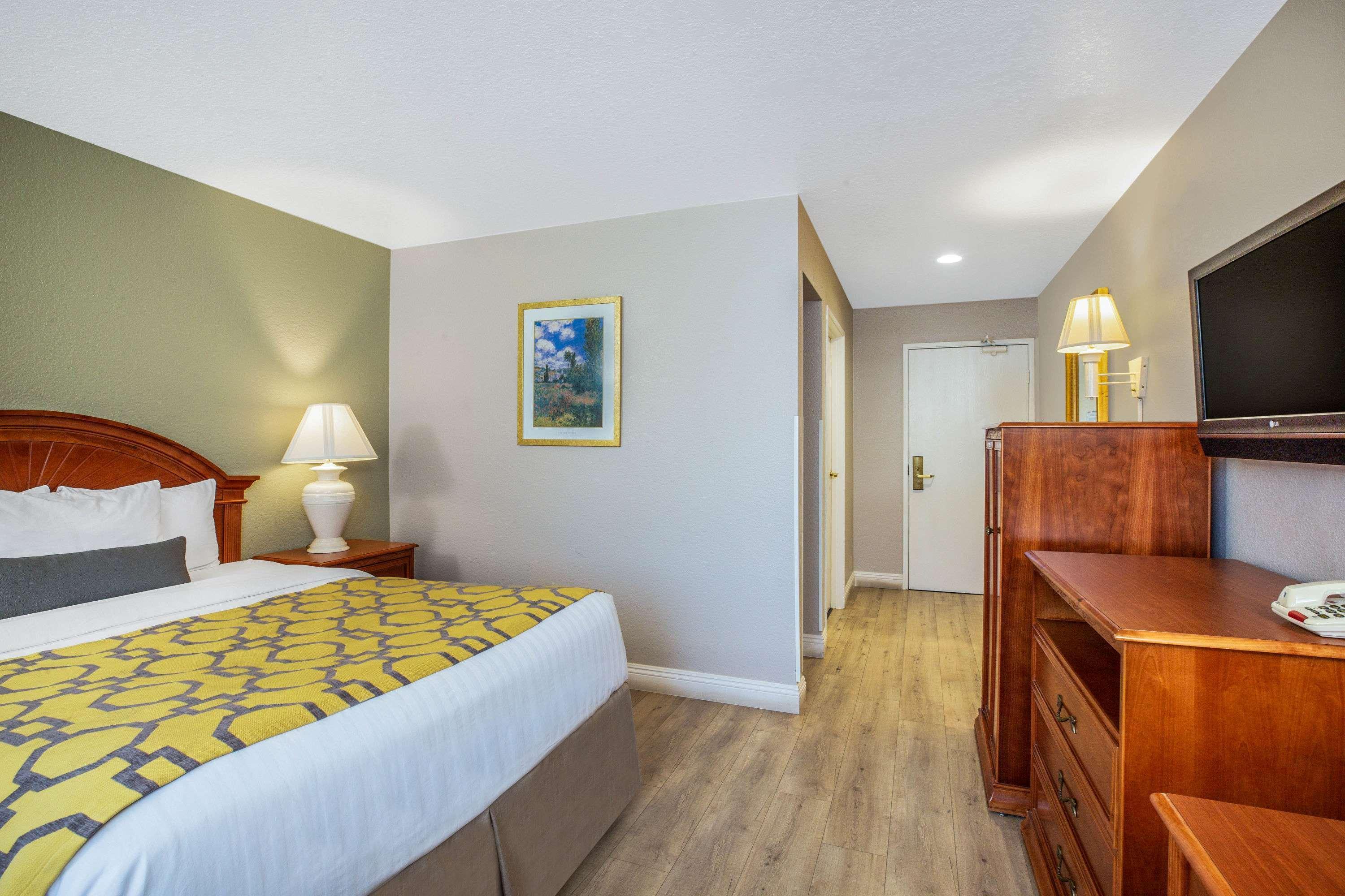 Hotel Baymont By Wyndham Tehachapi Exteriér fotografie
