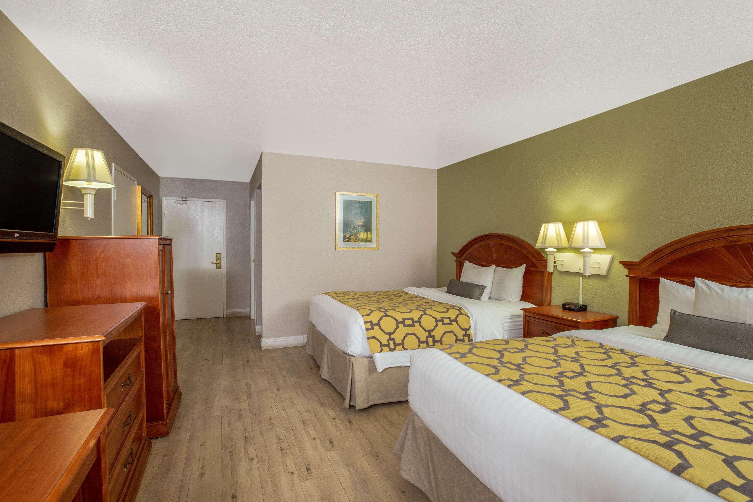 Hotel Baymont By Wyndham Tehachapi Exteriér fotografie