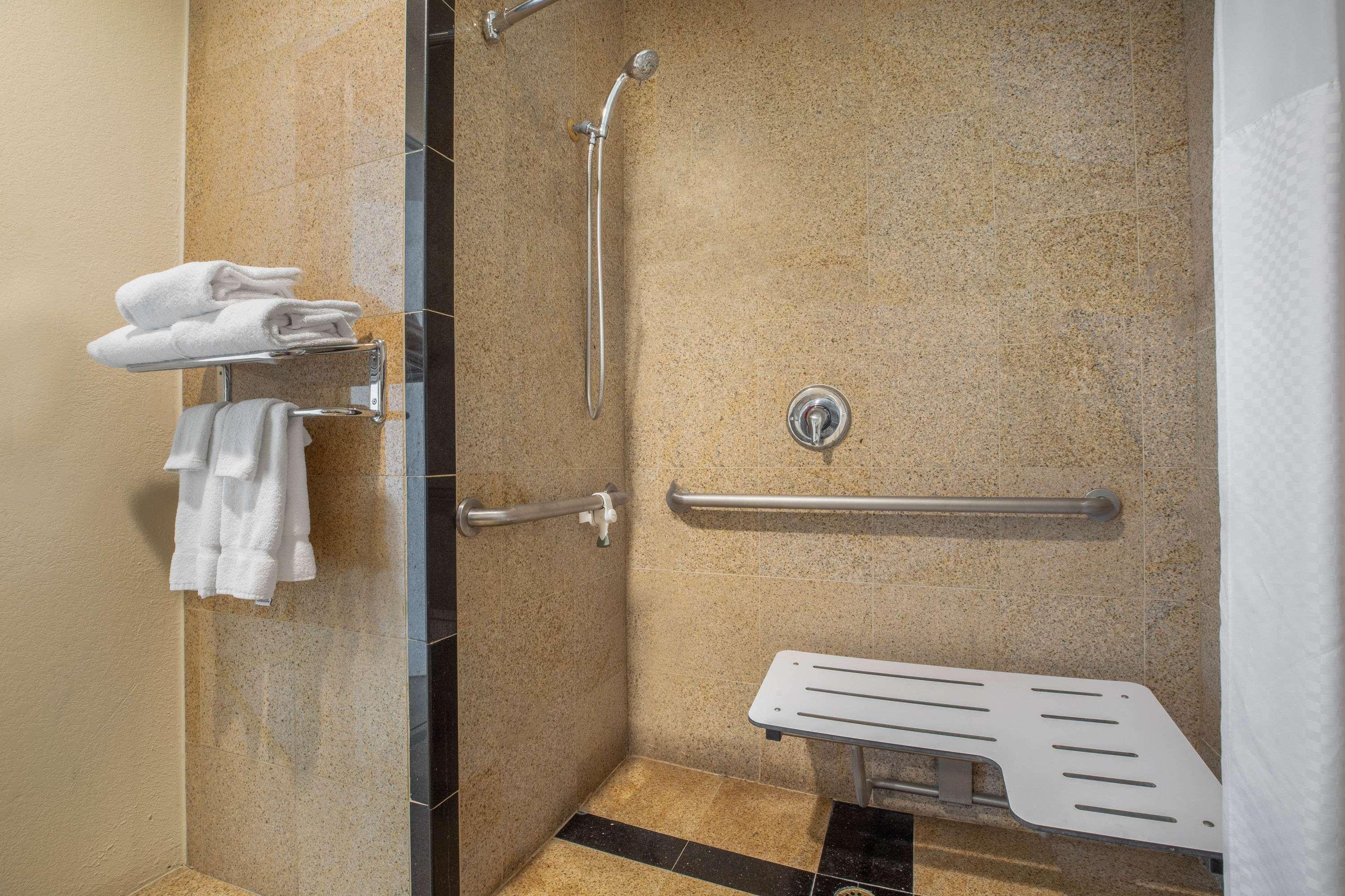 Hotel Baymont By Wyndham Tehachapi Exteriér fotografie