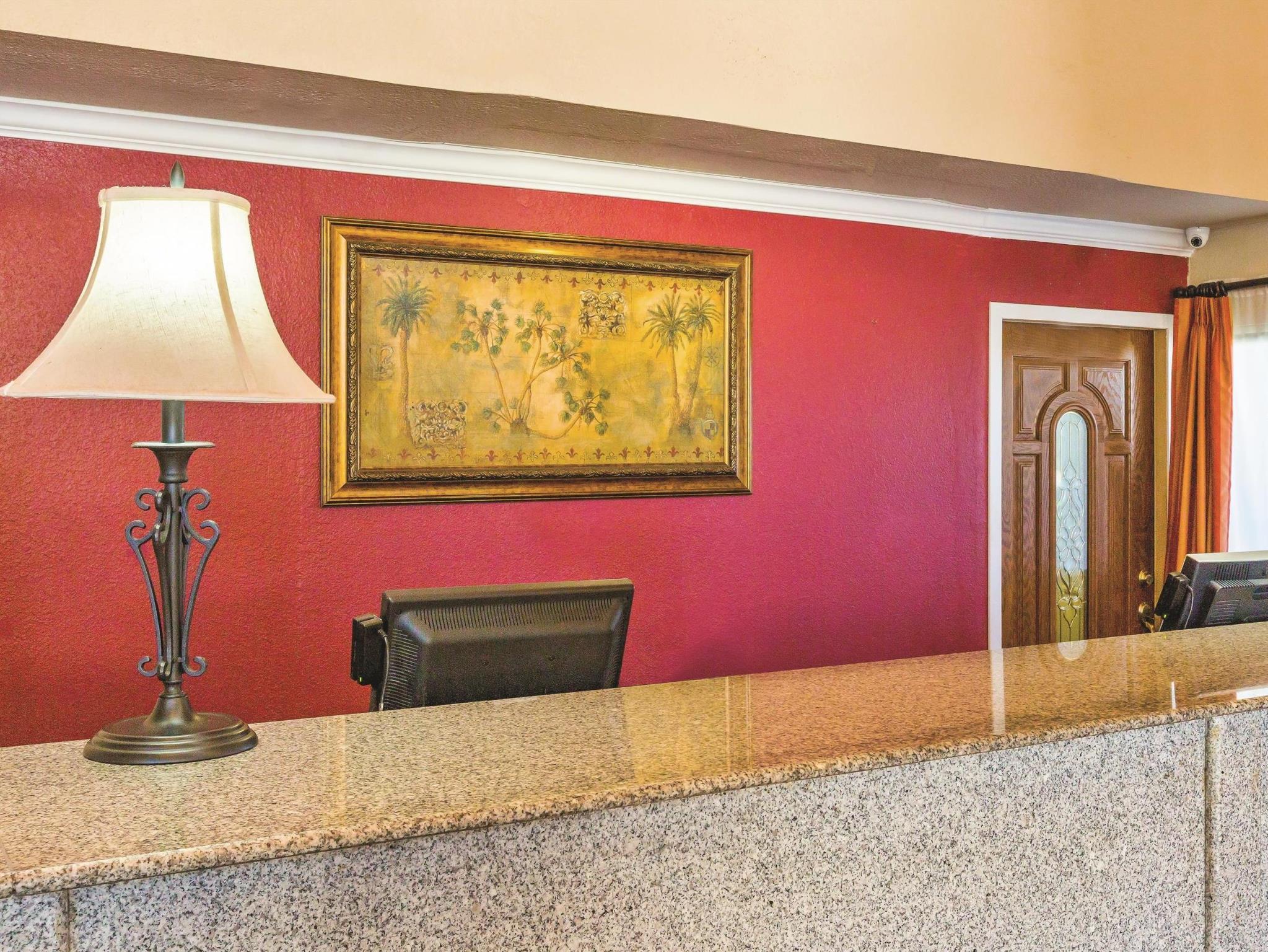 Hotel Baymont By Wyndham Tehachapi Exteriér fotografie
