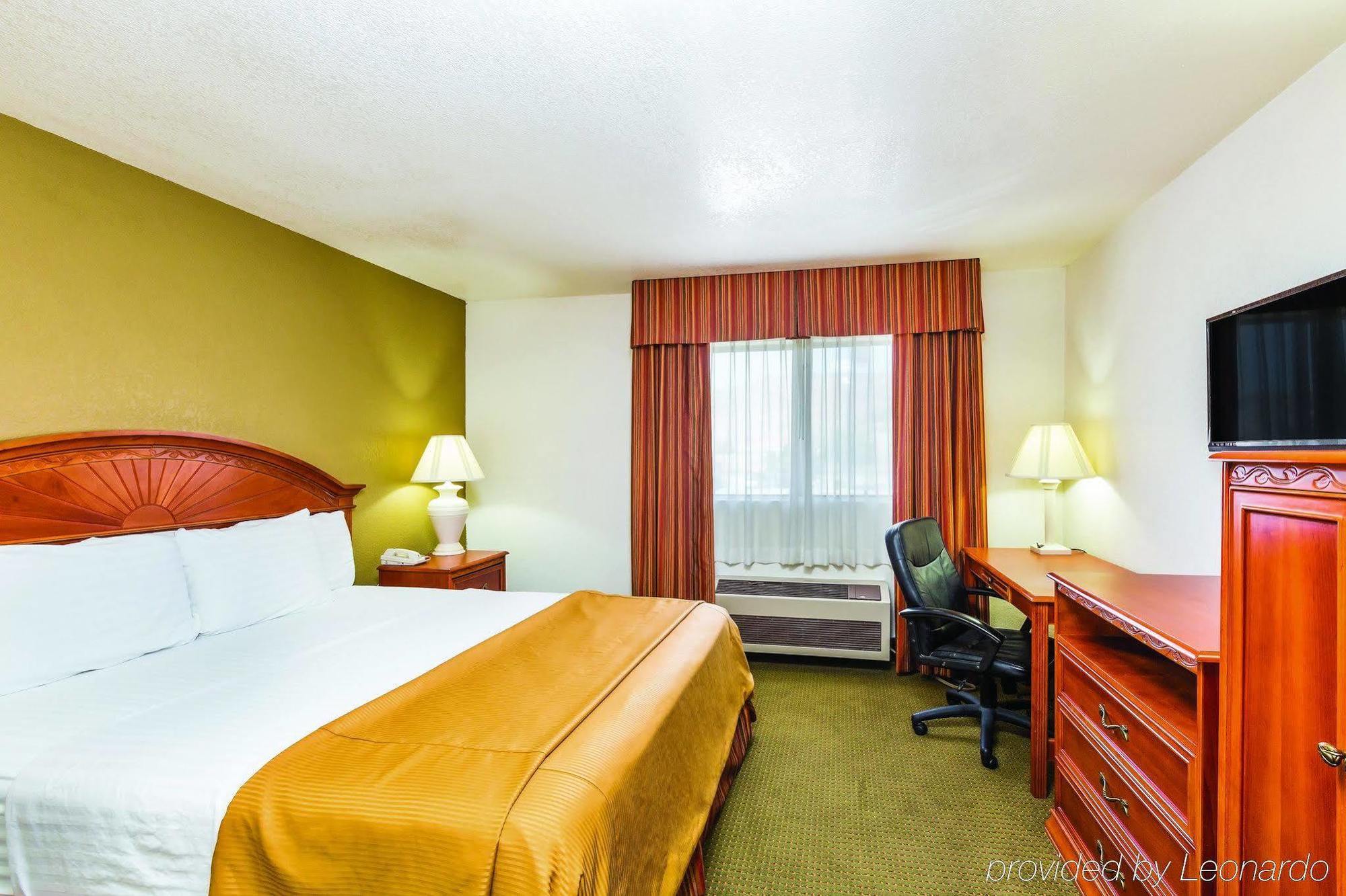 Hotel Baymont By Wyndham Tehachapi Exteriér fotografie